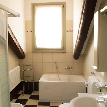 Cascina Marchesa Hotel 3*