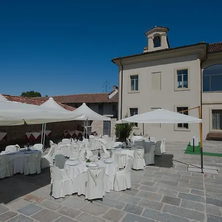 Cascina Marchesa 3* トリノ