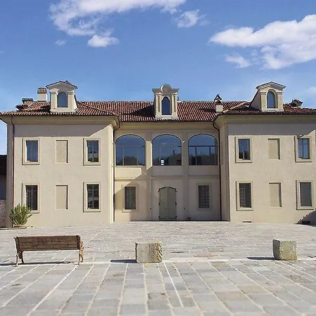 Cascina Marchesa ホテル