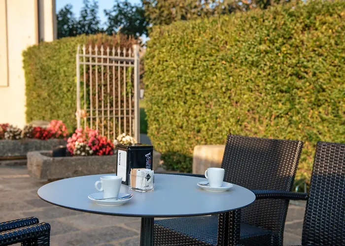 Cascina Marchesa 3* Turin